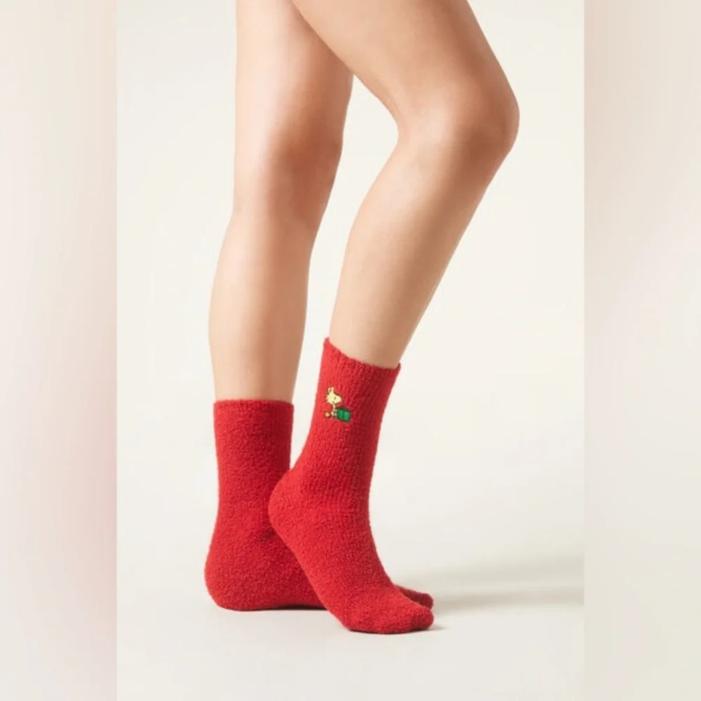 Calzedonia peanuts snoopy limited edition Red Fuzzy holiday Socks - one size